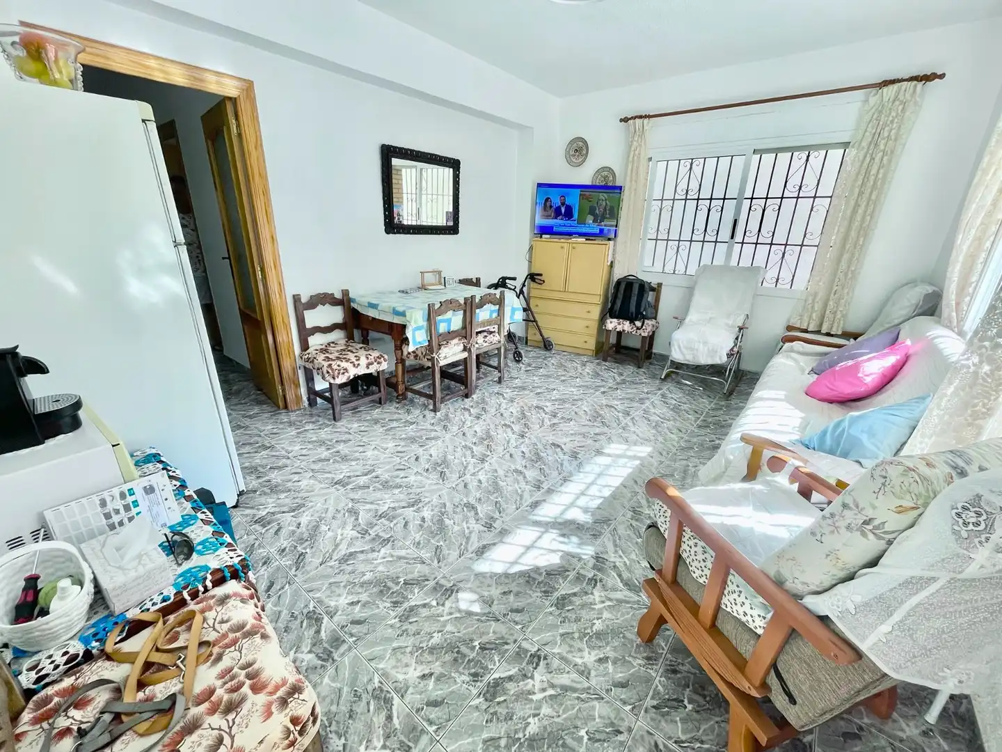 Wohnzimmer von Erdgeschoss zur Miete in San Pedro del Pinatar mit Möbliert, Waschmaschine und Mikrowelle