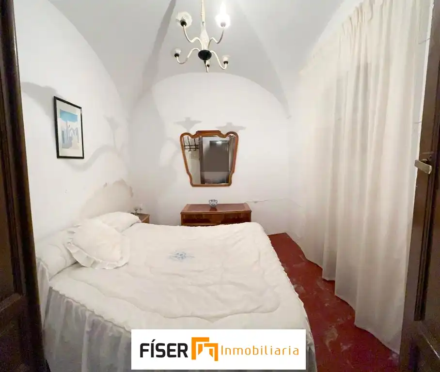 Dormitori de Casa o xalet en venda en Medina de las Torres