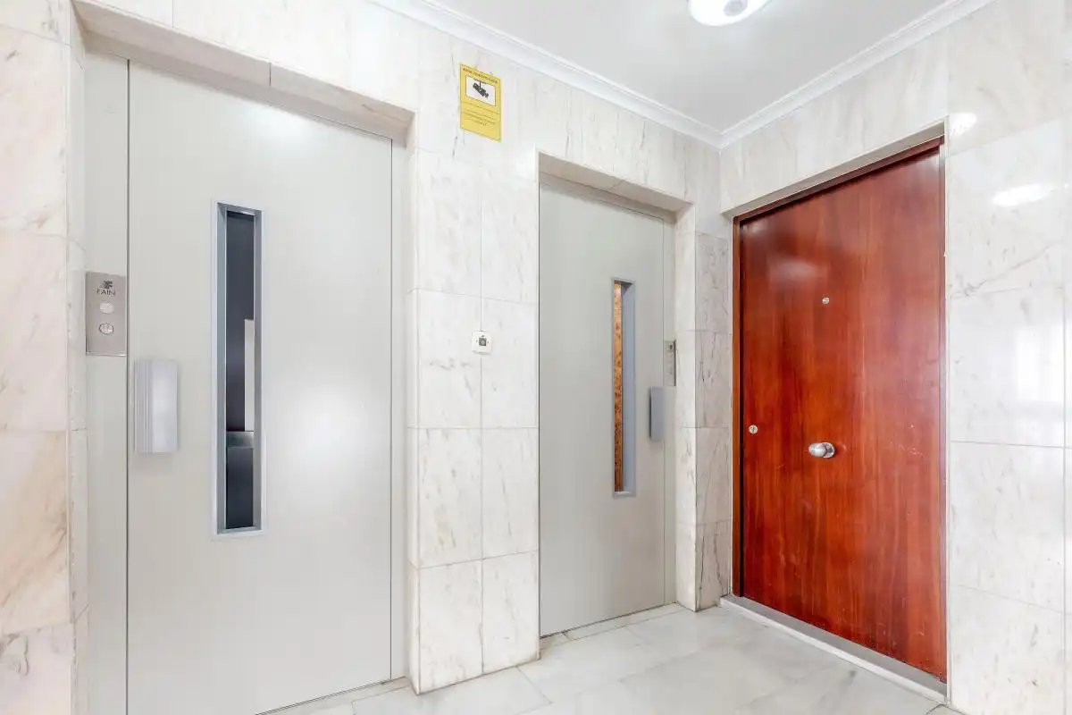 Flat for sale in Sevilla  with Air Conditioner, Heating and Private garden