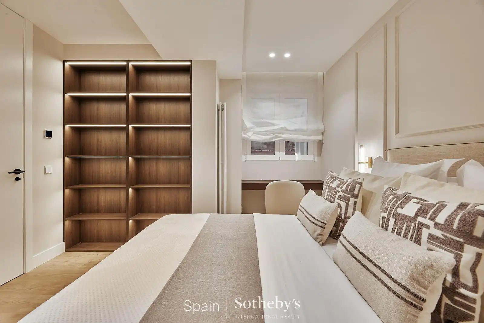 Schlafzimmer von Wohnungen zum Verkauf in Madrid mit Klimaanlage und Heizung