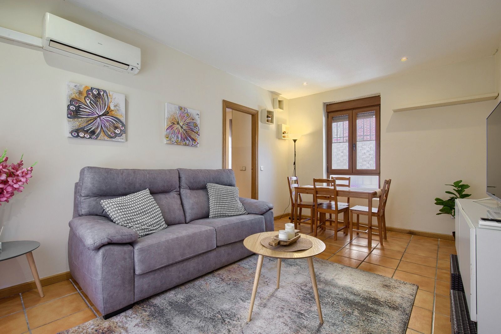 Living room of Apartment to rent in Alcalá de Henares  with Air Conditioner, Heating and Furnished