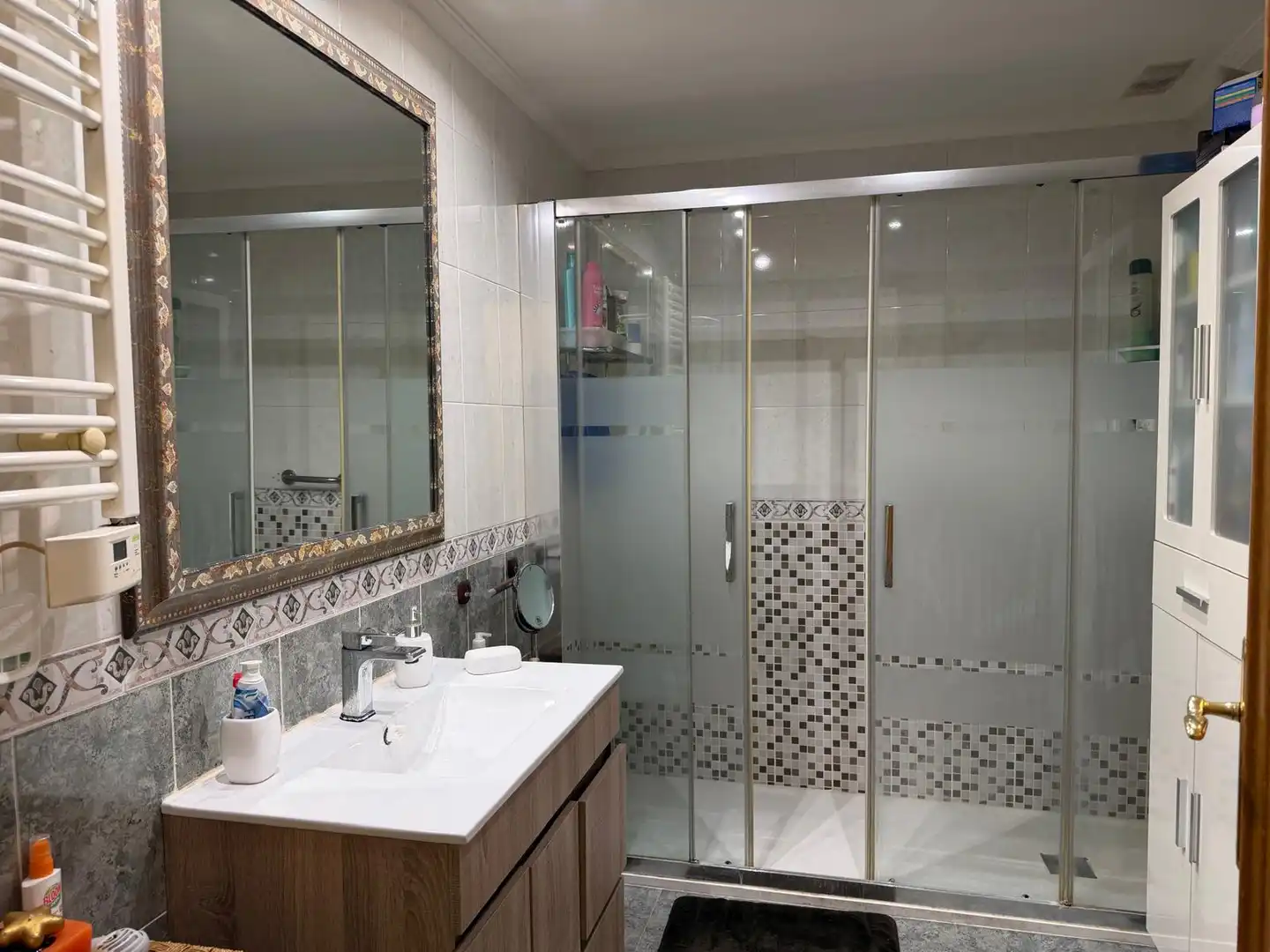 Badezimmer von Maisonette zum Verkauf in Castellón de la Plana / Castelló de la Plana mit Klimaanlage, Heizung und Terrasse