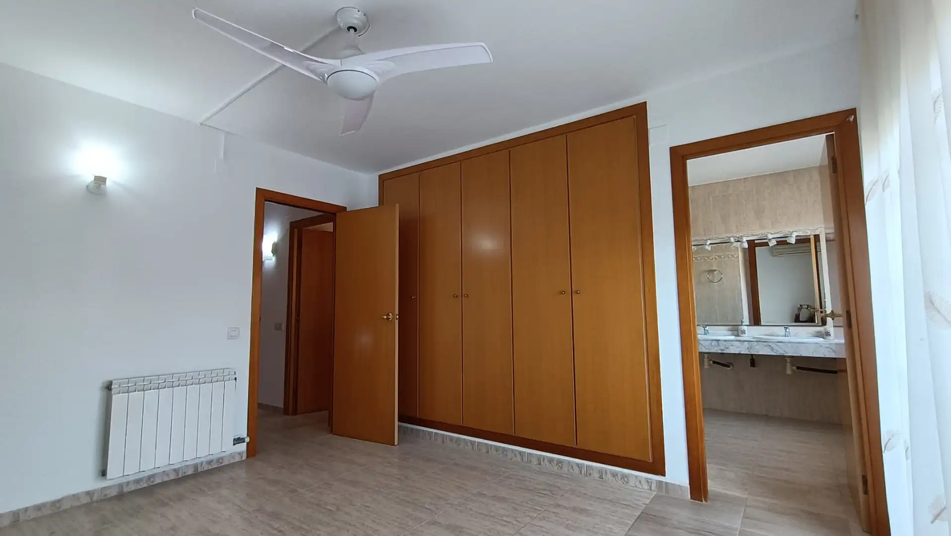 Habitación de Casa o chalet en venta en Cambrils con Aire acondicionado, Calefacción y Jardín privado