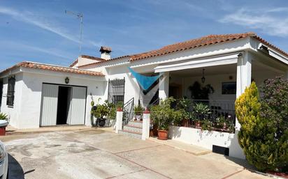 Vista exterior de Casa o xalet en venda en Godelleta amb Terrassa