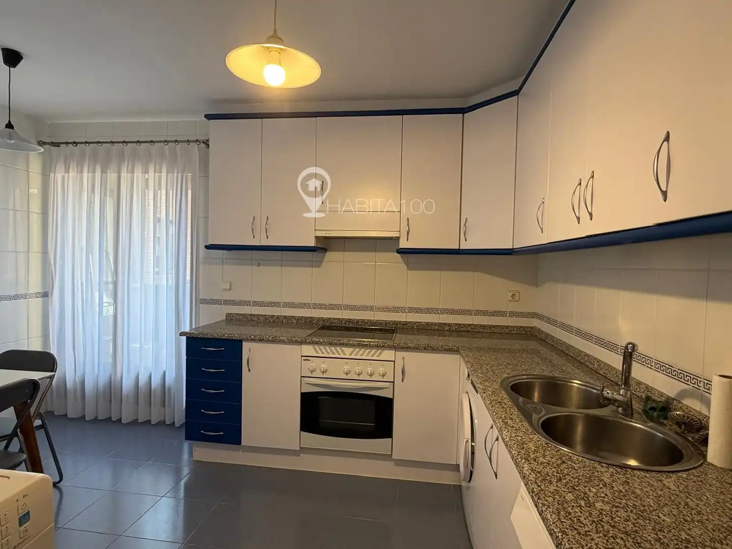 Cocina de Piso para compartir en Cuenca con Calefacción, Terraza y Amueblado