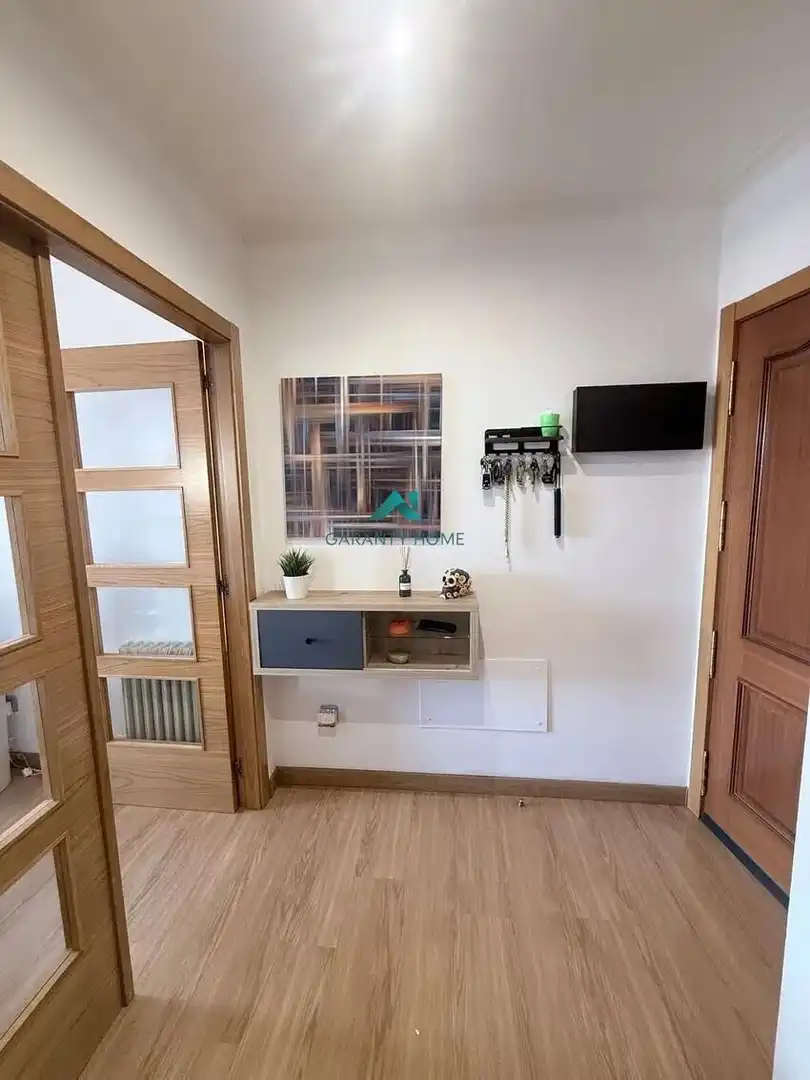 Piso en venta en Pontevedra Capital  con Calefacción y Trastero