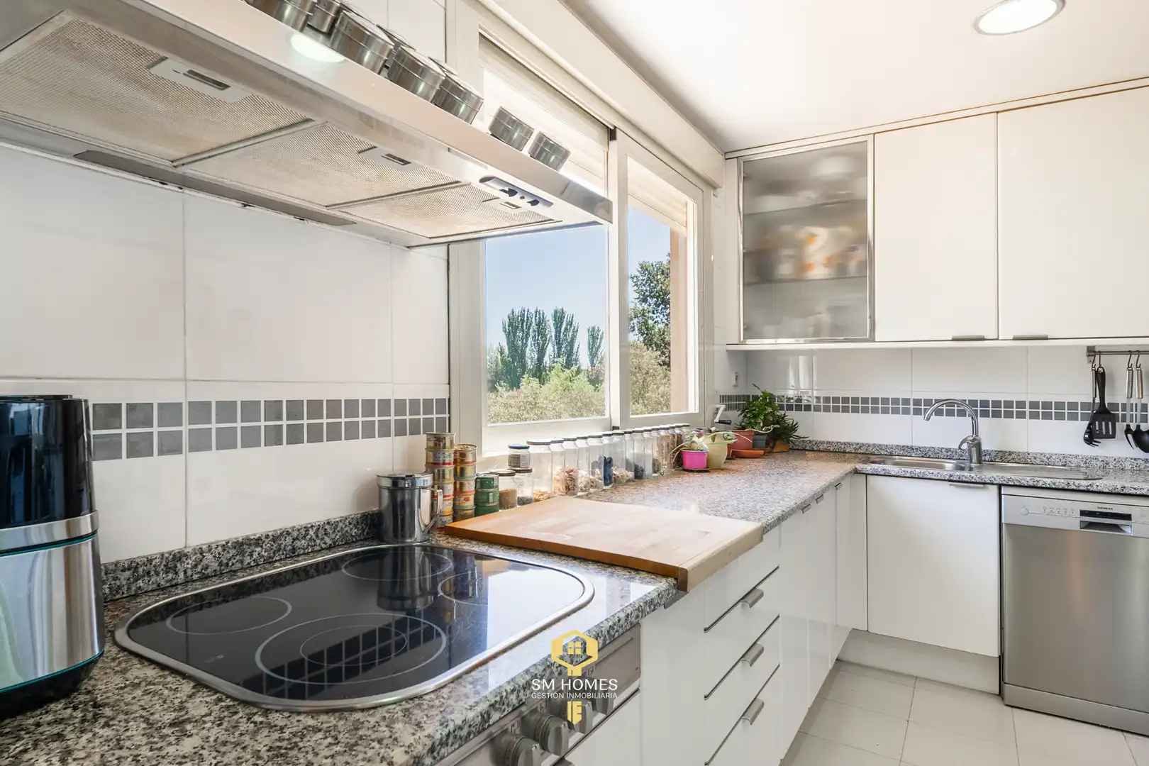 Küche von Wohnung zum Verkauf in Madrid mit Klimaanlage, Heizung und Terrasse