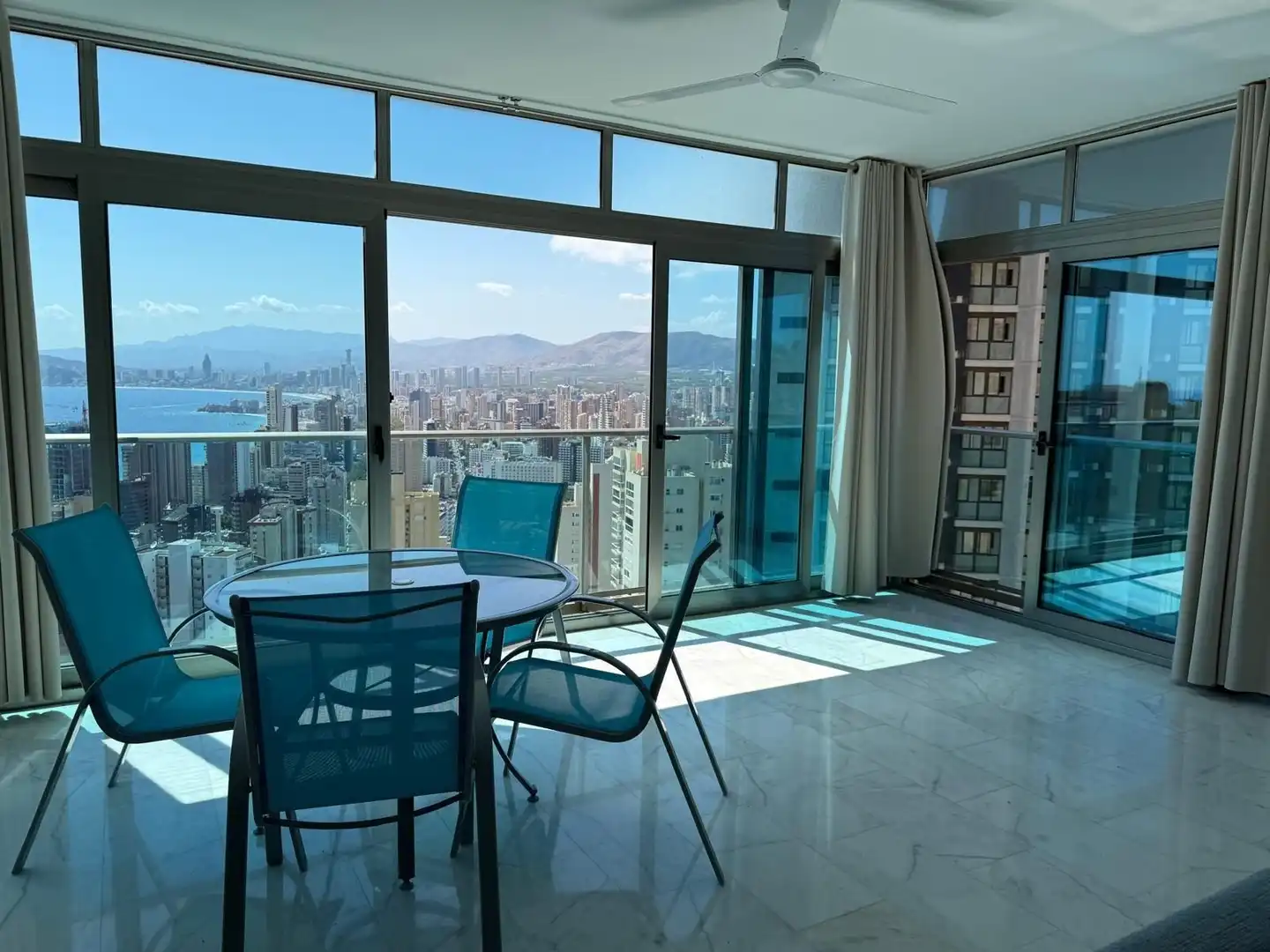 Apartment with pool for sale in Calle de Viena, imagen 7