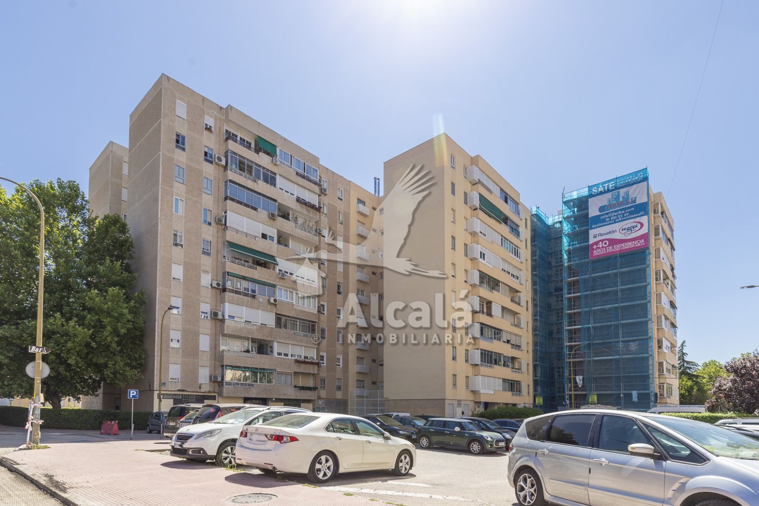 Vista exterior de Piso en venta en Alcalá de Henares con Aire acondicionado, Calefacción y Terraza