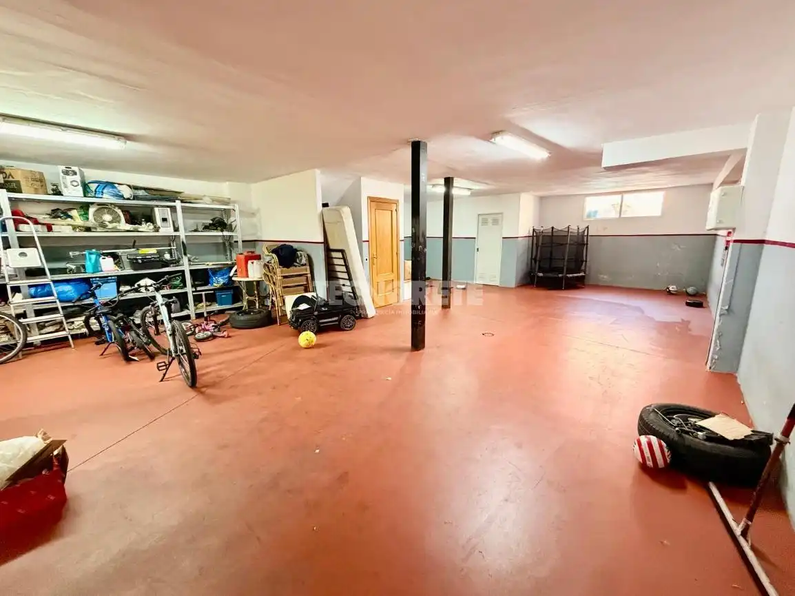 Casa adosada en venta en Illescas con Aire acondicionado