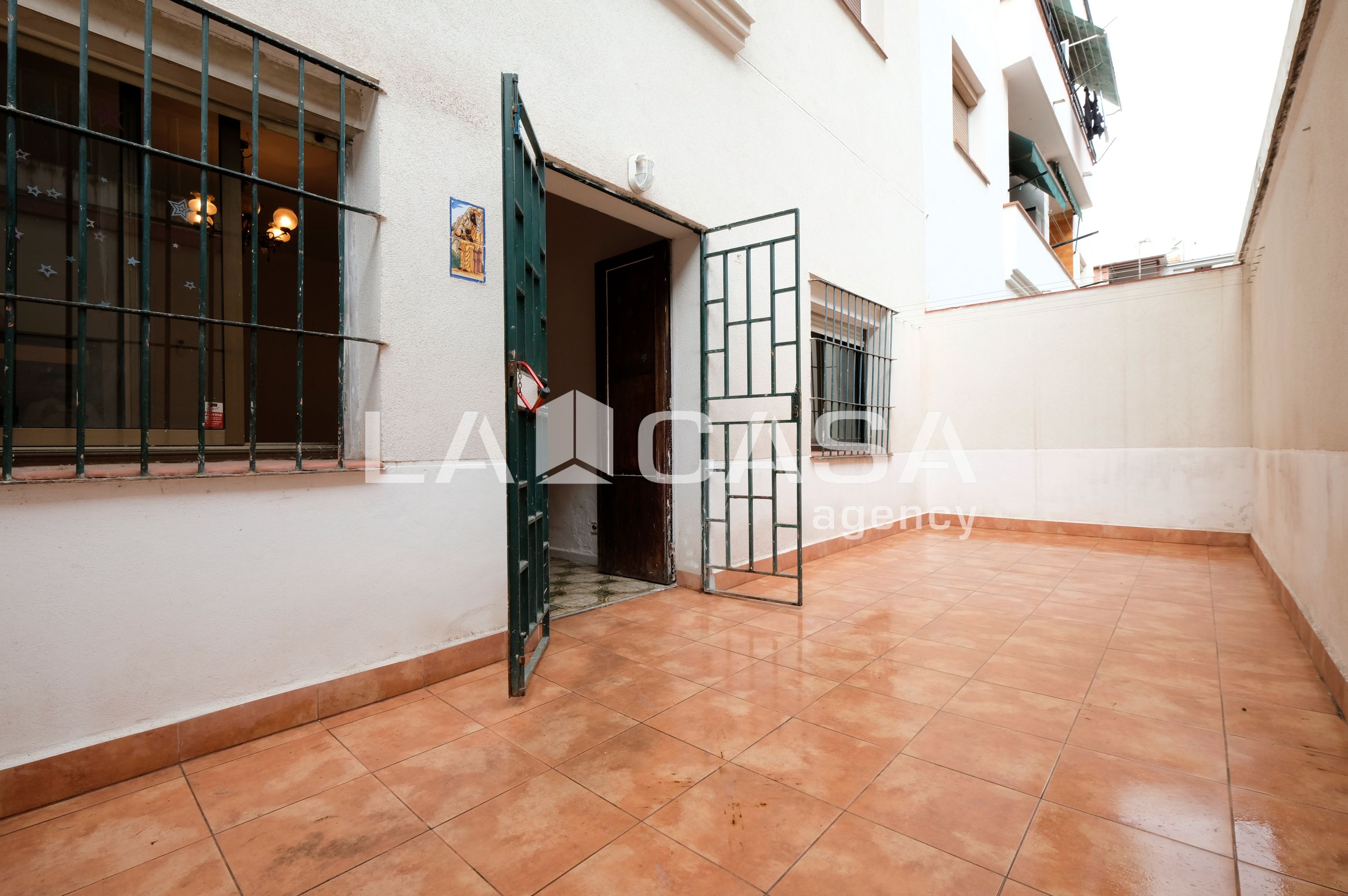 Vista exterior de Piso en venta en  Barcelona Capital con Terraza