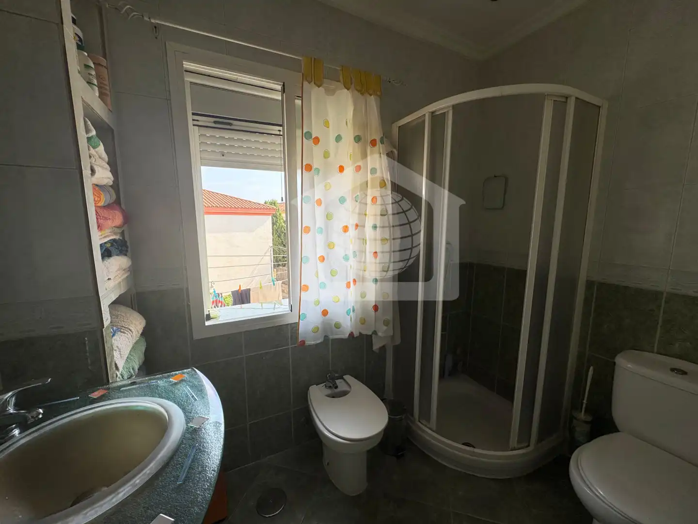 Bathroom of Flat for sale in Málaga  with Air Conditioner and Furnished