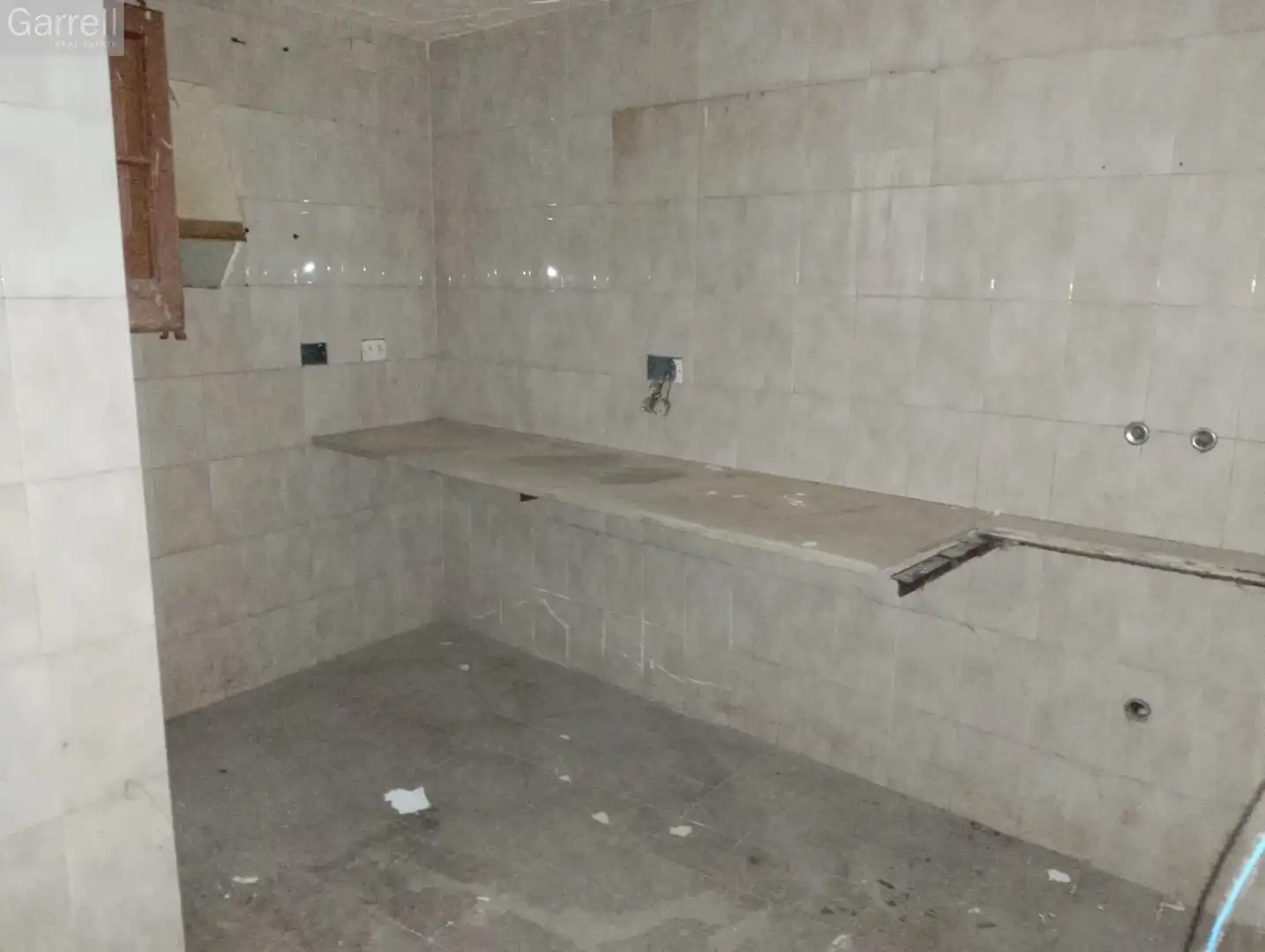 Bany de Local en venda en Móra la Nova