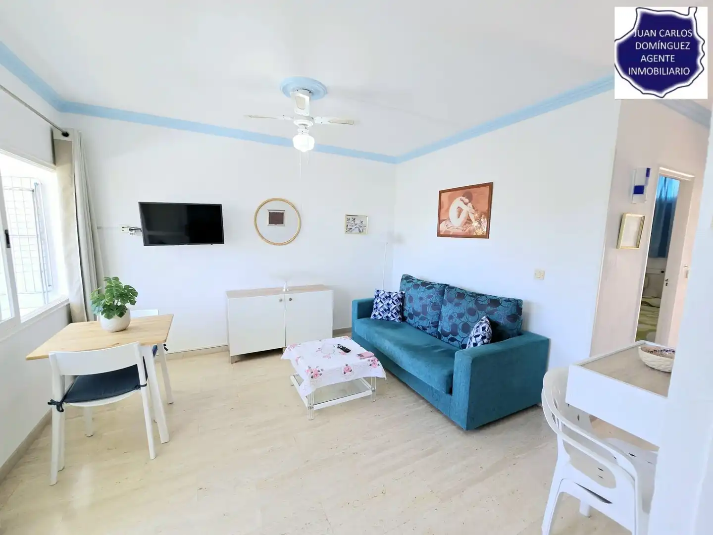Sala d'estar de Apartament de lloguer en San Bartolomé de Tirajana amb Terrassa, Moblat i Piscina comunitària