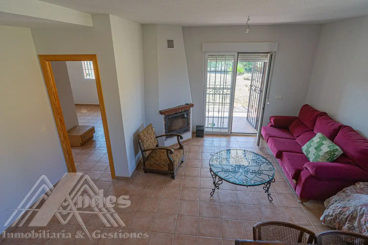 Sala de estar de Casa o chalet en venta en Zarzuela del Monte con Calefacción, Jardín privado y Terraza