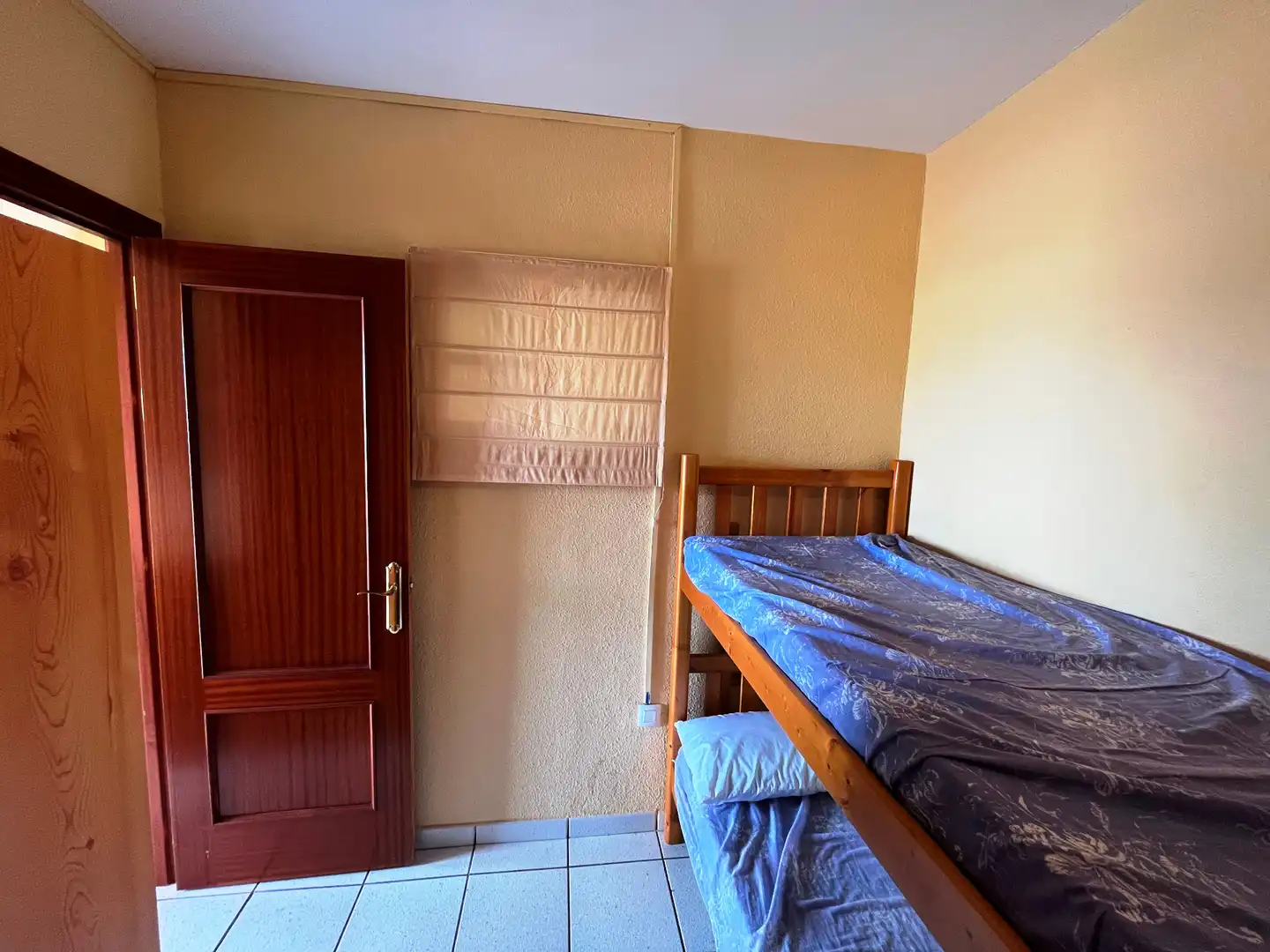 Habitación de Piso en venta en Almonte con Amueblado, Lavadora y Microondas