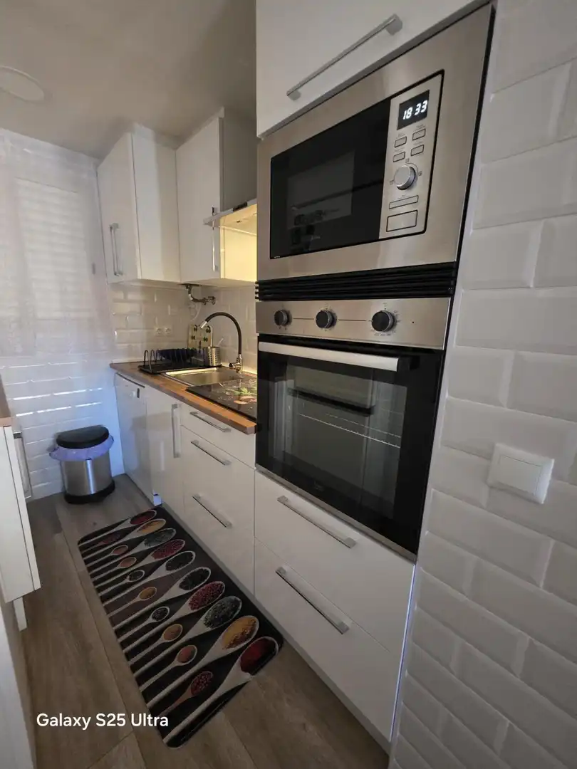 Kitchen of Flat for sale in Benidorm  with Private garden, Furnished and Balcony