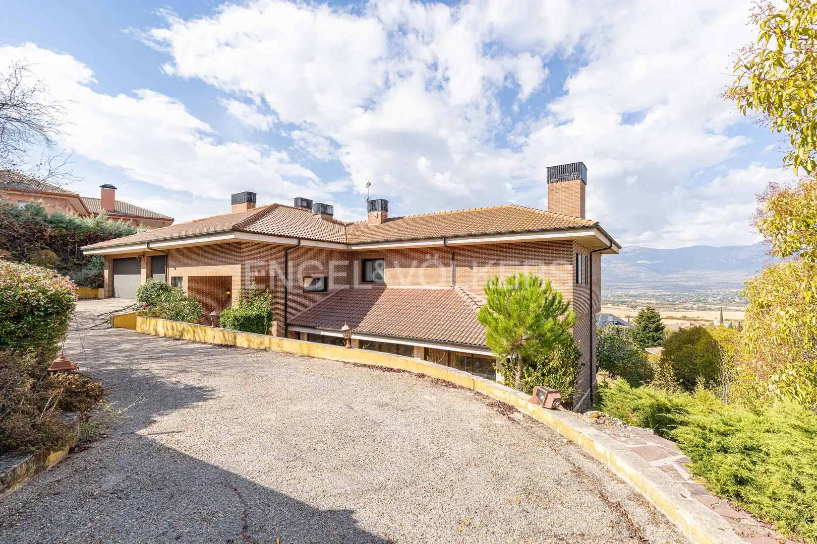 Vista exterior de Casa o chalet en venta en Soto del Real con Calefacción, Jardín privado y Terraza