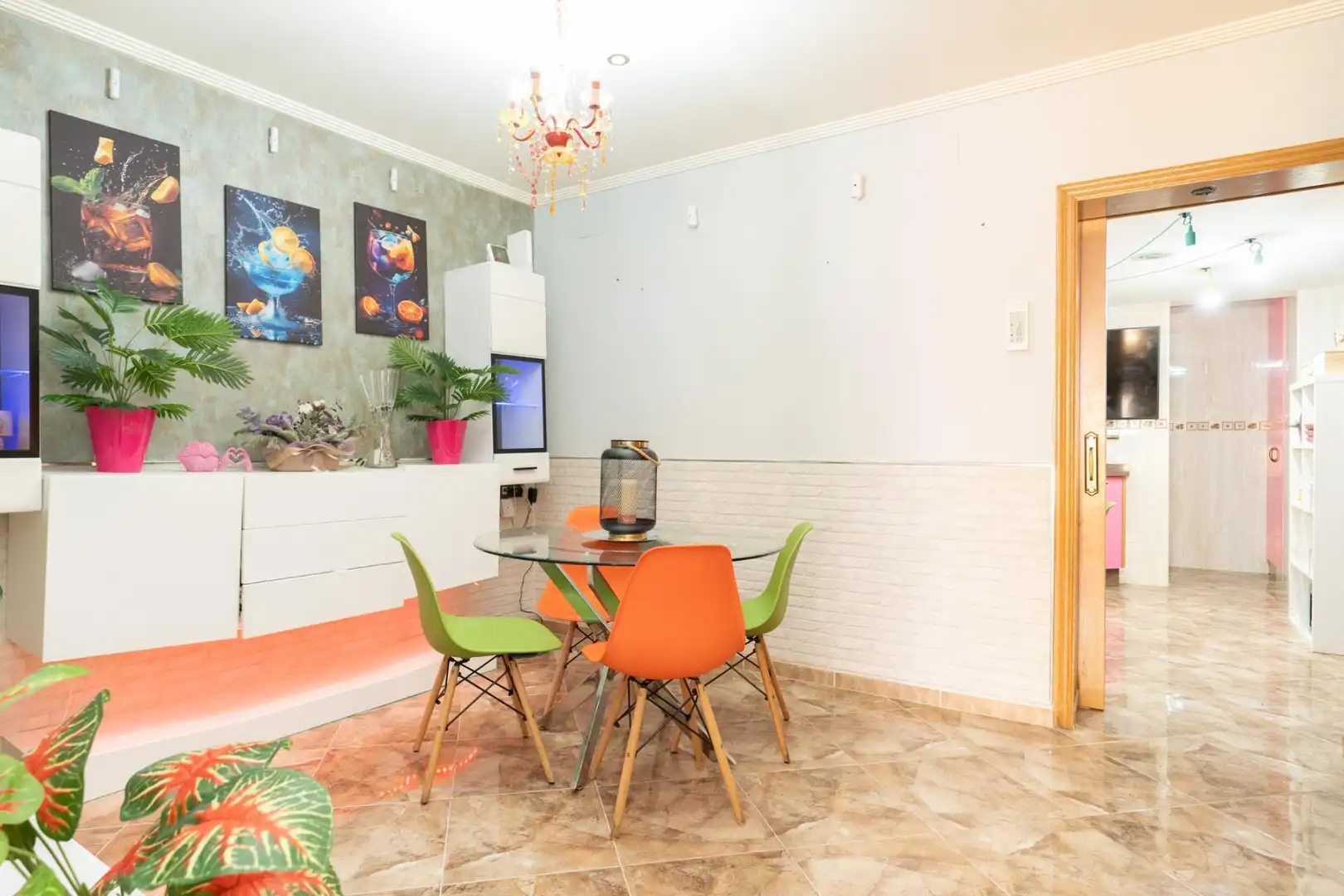 Menjador de Casa o xalet en venda en Motril amb Aire condicionat i Terrassa