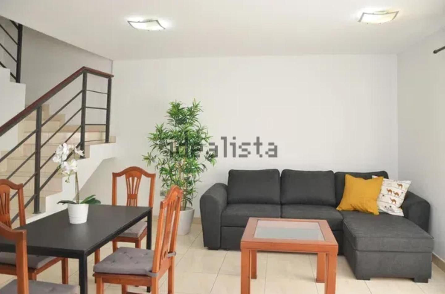 Sala d'estar de Dúplex en venda en  Santa Cruz de Tenerife Capital amb Traster