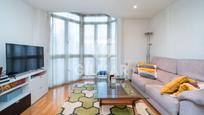 Living room of Flat for sale in  Madrid Capital  with Air Conditioner, Heating and Parquet flooring