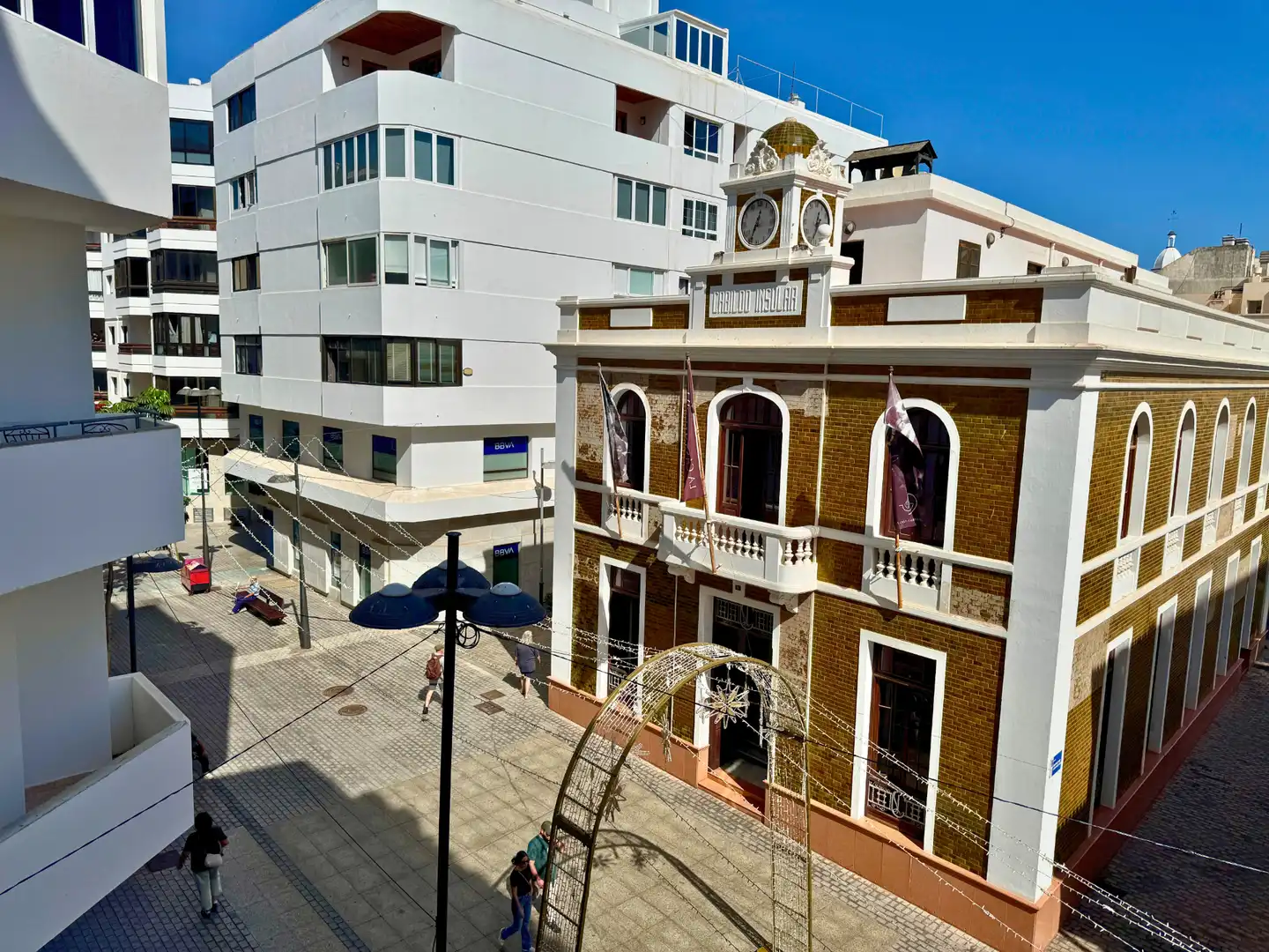 Außenansicht von Wohnungen zum Verkauf in Arrecife