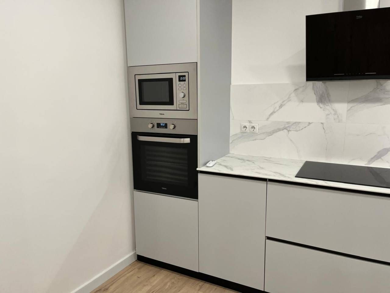 Cuina de Pis en venda en  Barcelona Capital amb Parquet