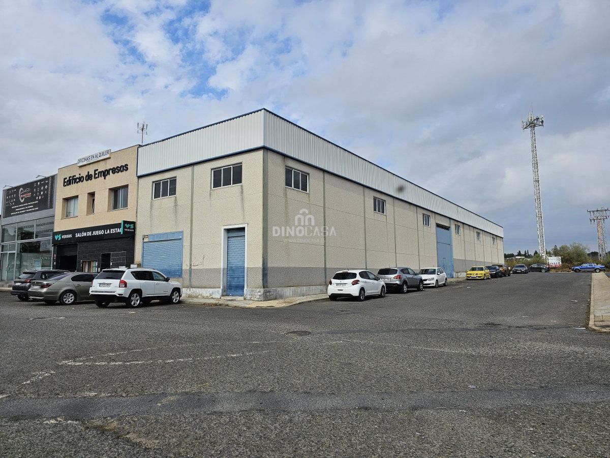 Vista exterior de Nave industrial de alquiler en Cartaya