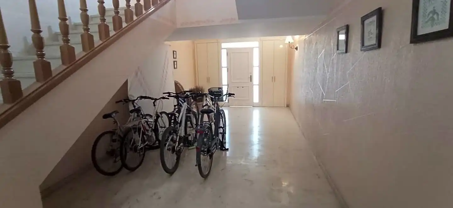 Habitació a Sevilla, Moncada