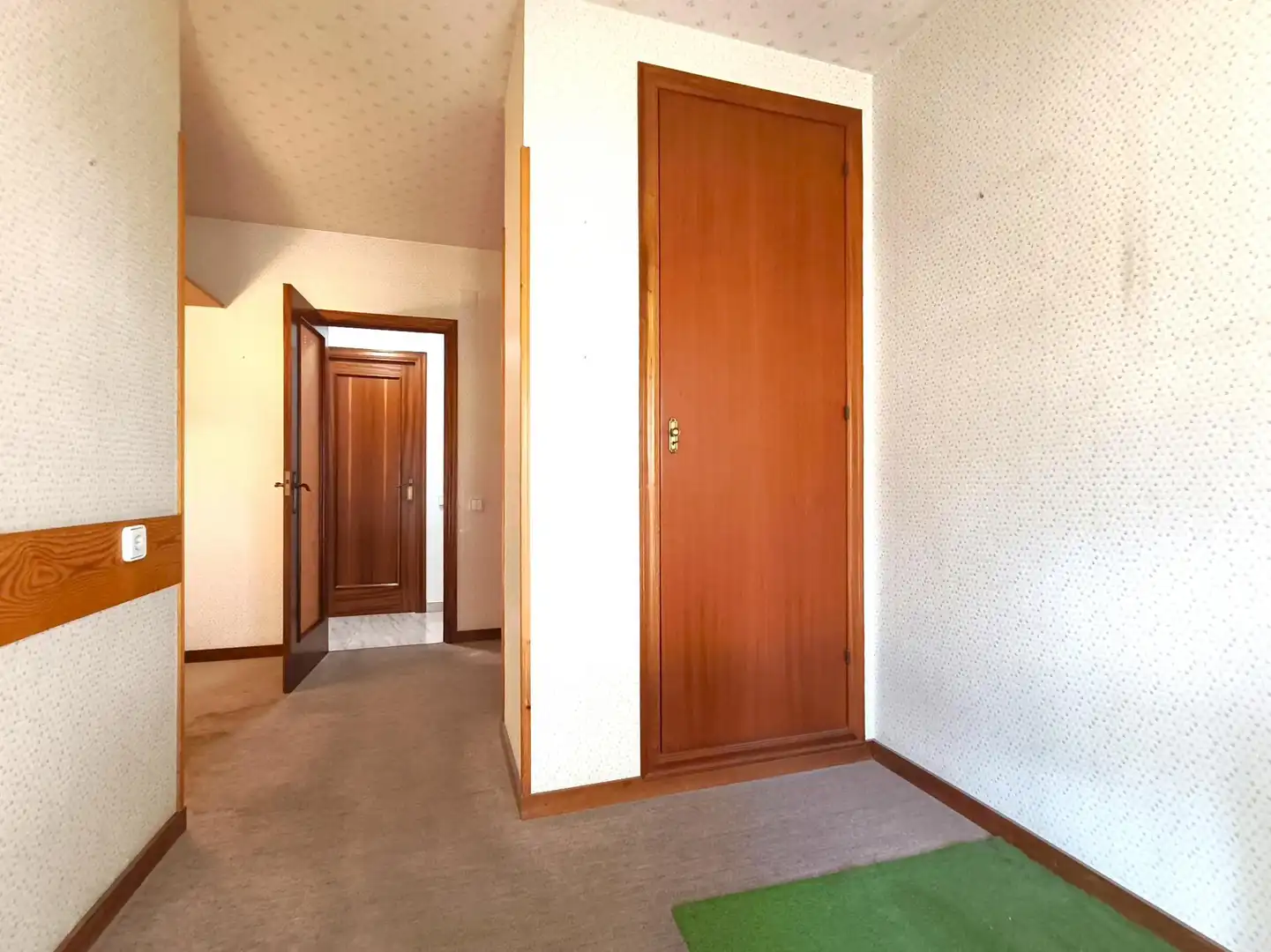 Piso en venta en Reus con Calefacción, Terraza y Trastero