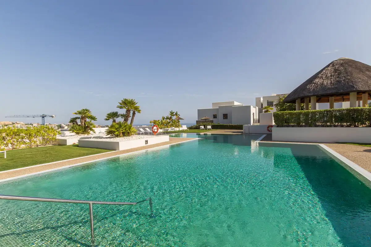 Swimming pool of Attic for sale in Benahavís  with Air Conditioner, Terrace and Storage room