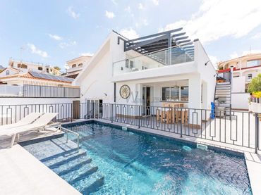 Casa amb piscina en venda a Europa
