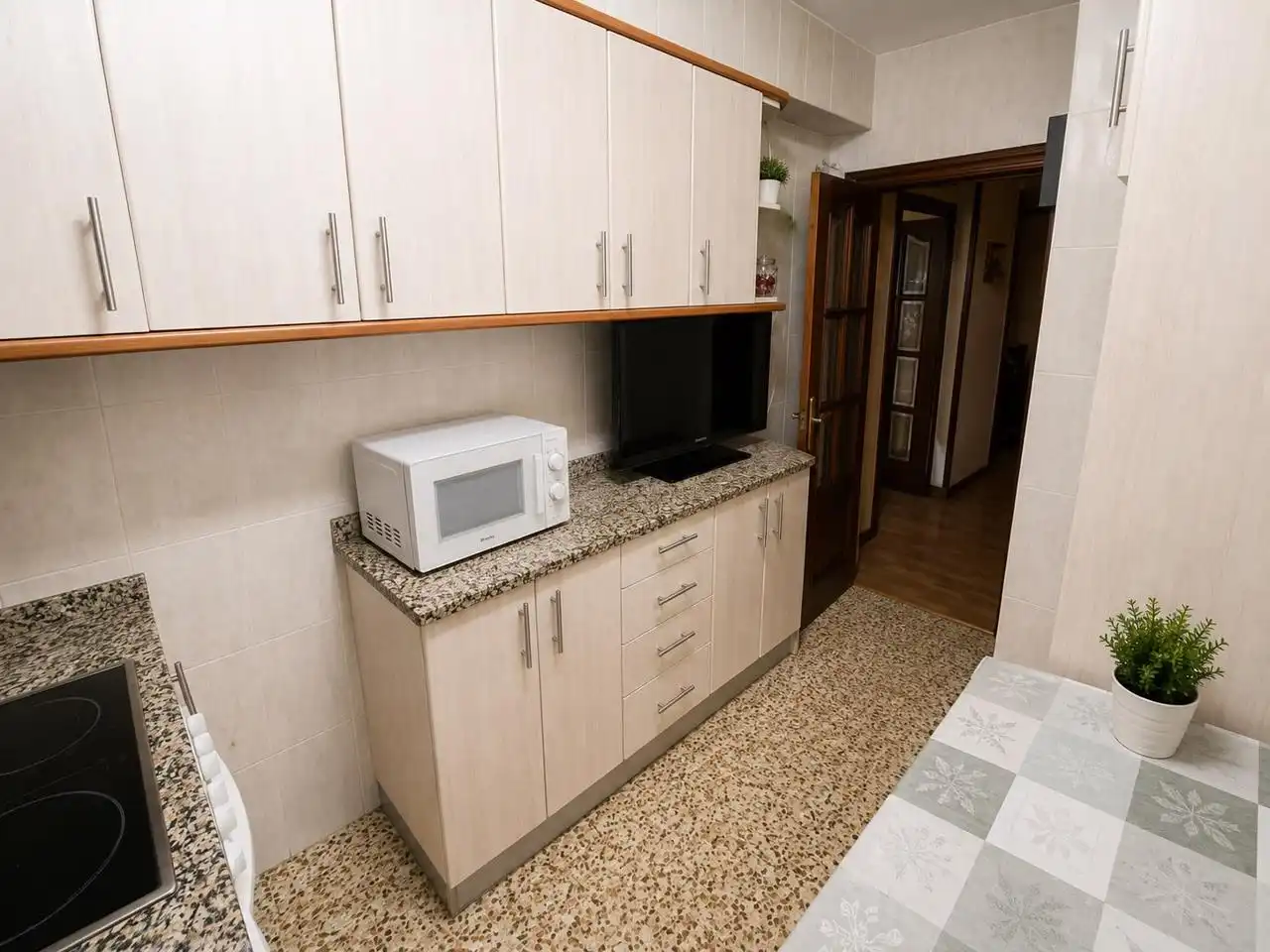 Cocina de Piso en venta en Zaragoza con Calefacción, Parquet y Terraza