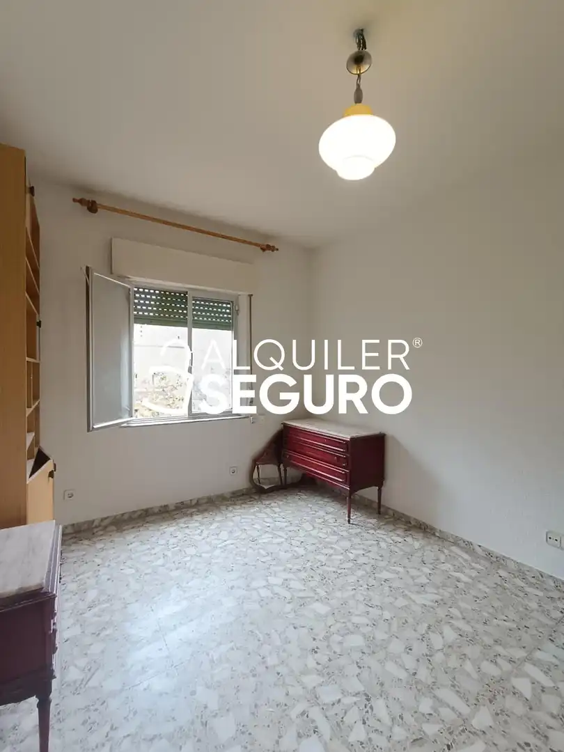 Dormitori de Pis de lloguer en Villaverde