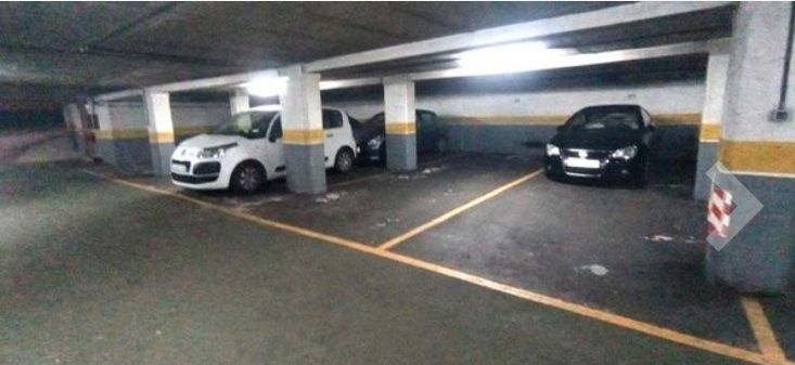 Parking of Garage to rent in Vigo 