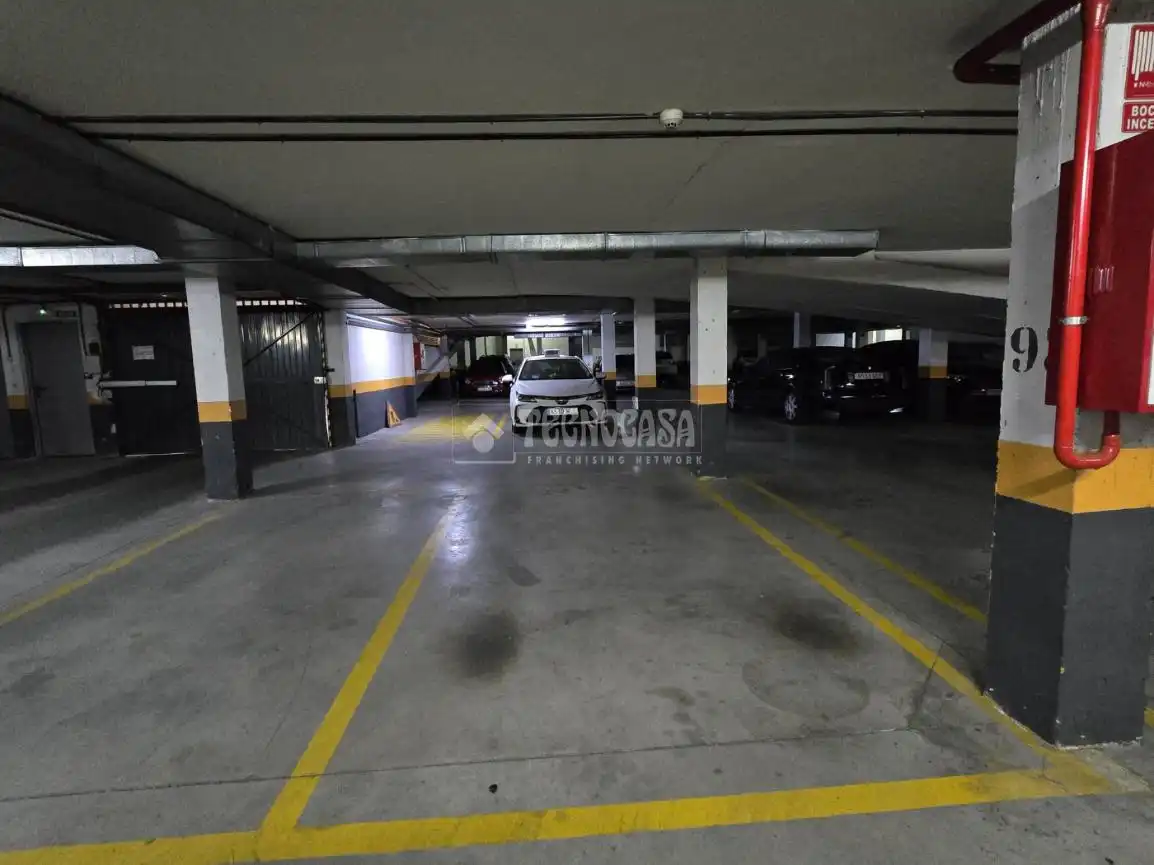 Aparcament de Garatge en venda en Leganés