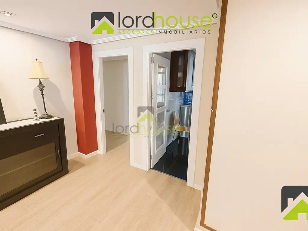 Penthouse with lift for sale in Calle Médico Antonio Pelegrín Medina, imagen 5