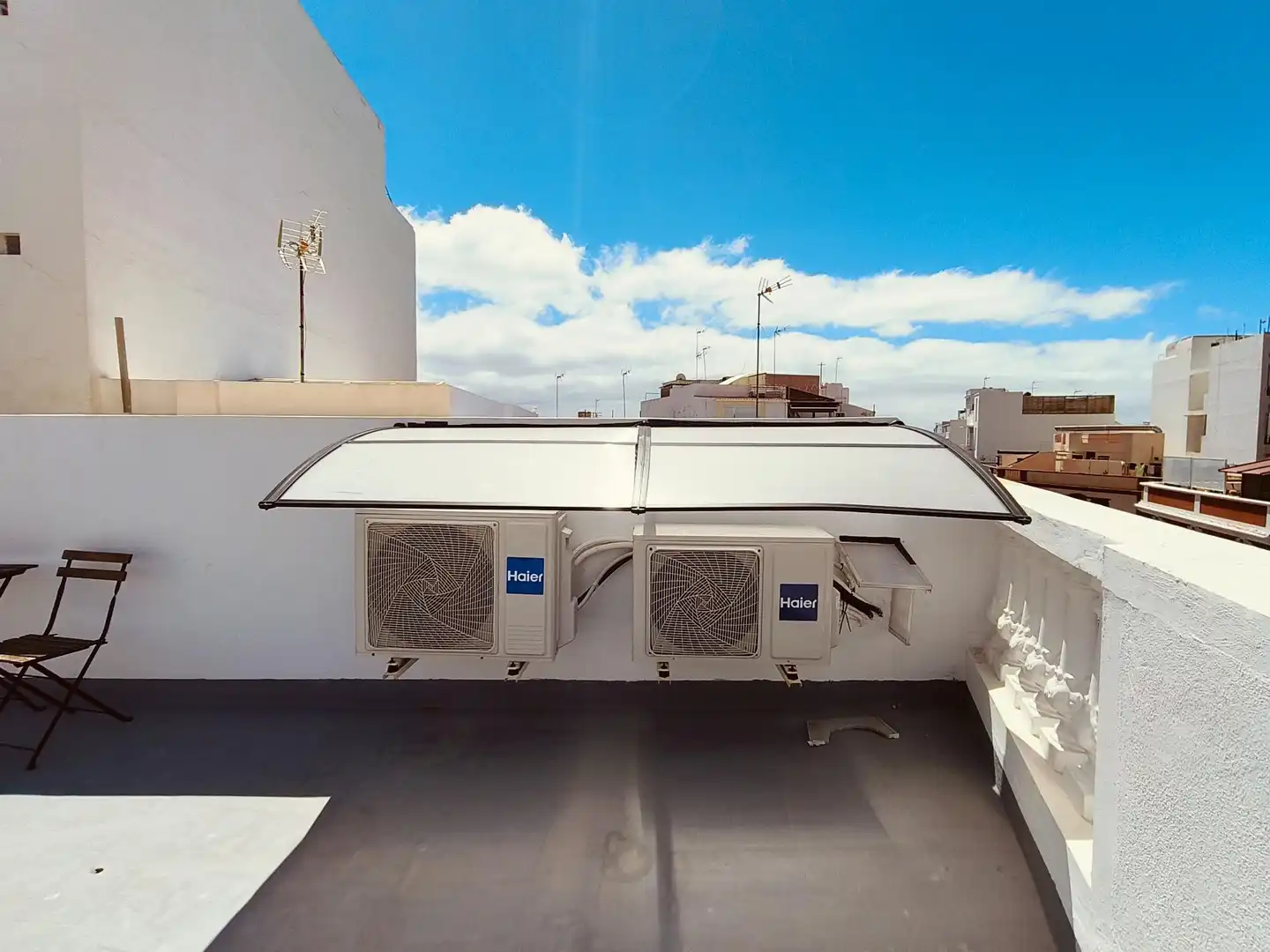 Terraza de Piso de alquiler en Santa Cruz de Tenerife con Aire acondicionado y Amueblado