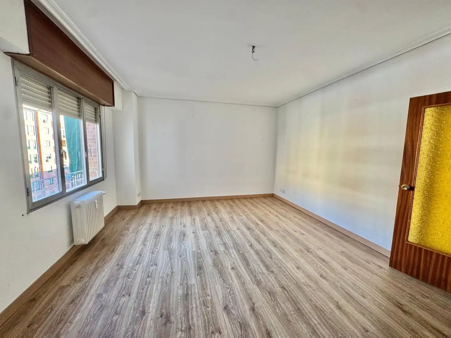 Sala de estar de Apartamento en venta en  Logroño con Calefacción