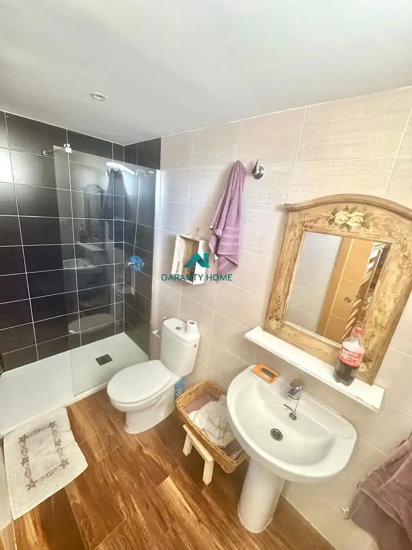 Bathroom of Houses for sale in Villa del Prado