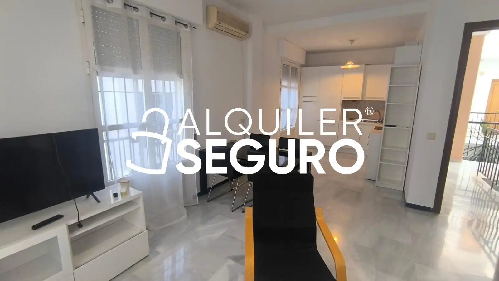 Exterior view of Flat for rent in Sevilla  with Air Conditioner and Furnished