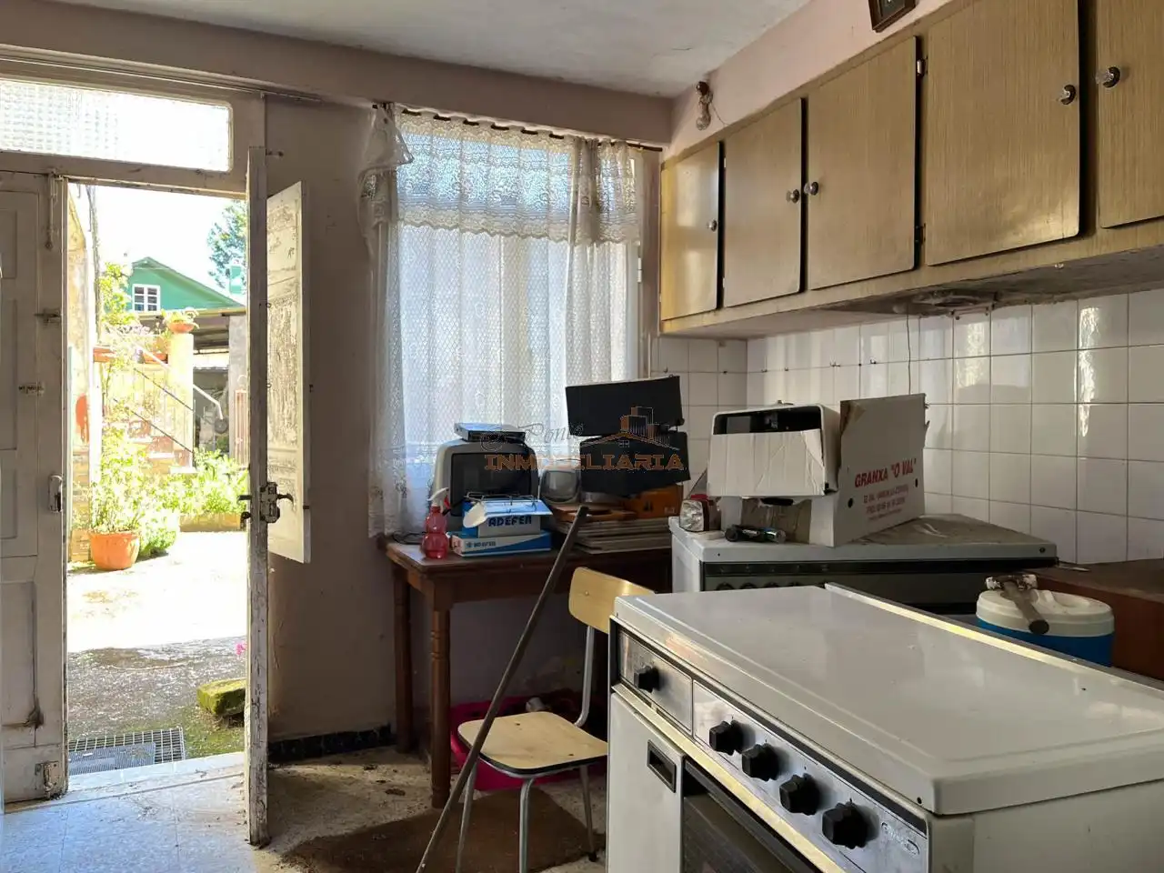 Houses for sale in Neda