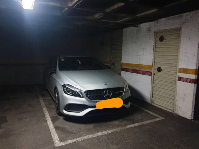 Garaje en Alquiler en Travesía de la Vidriera, 5 en Versalles