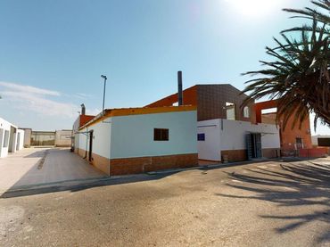 Casa rústica en venta en Albatera