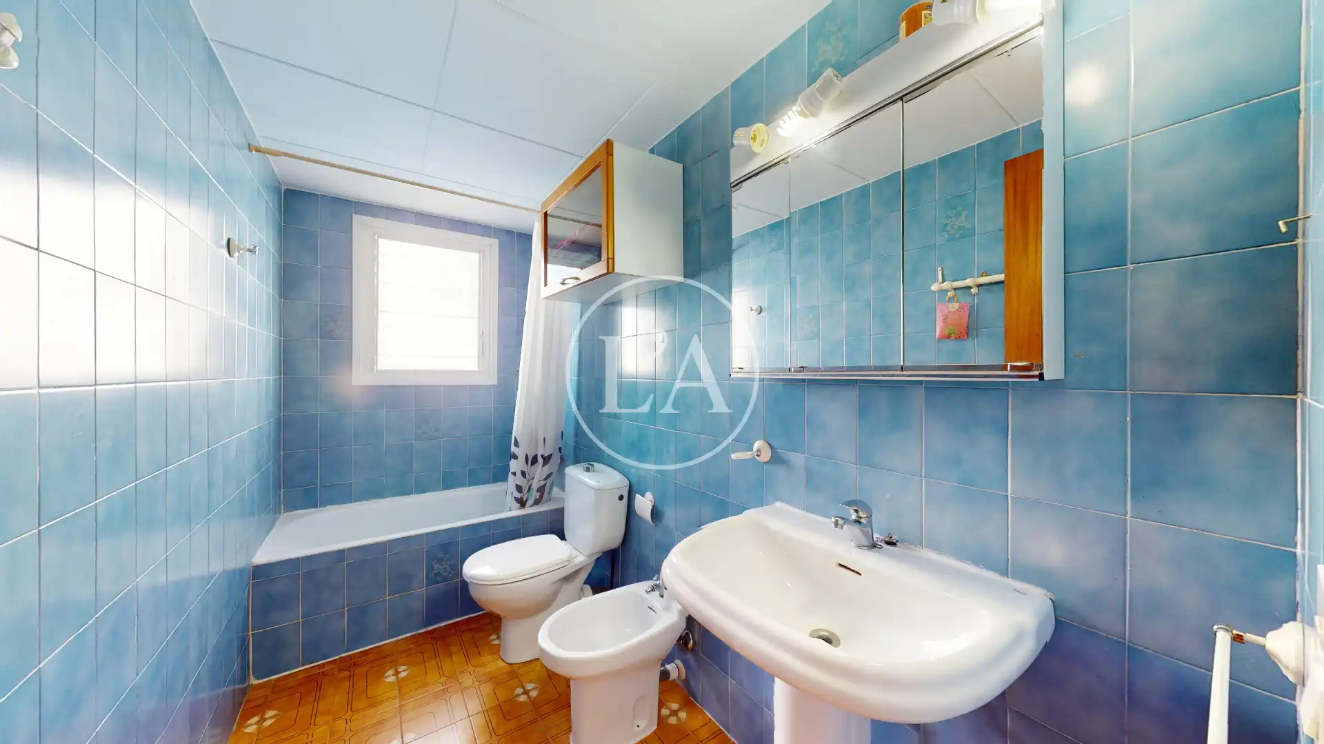 Bathroom of Apartments for sale in Cambrils  with Air Conditioner, Heating and Private garden