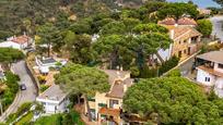 Vista exterior de Casa o xalet en venda en Lloret de Mar amb Aire condicionat, Calefacció i Jardí privat