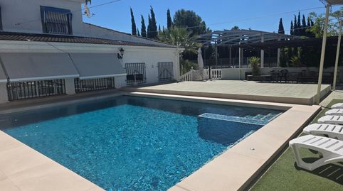 Descubre esta espectacular finca rústica ubicada en Sax, Alicante,