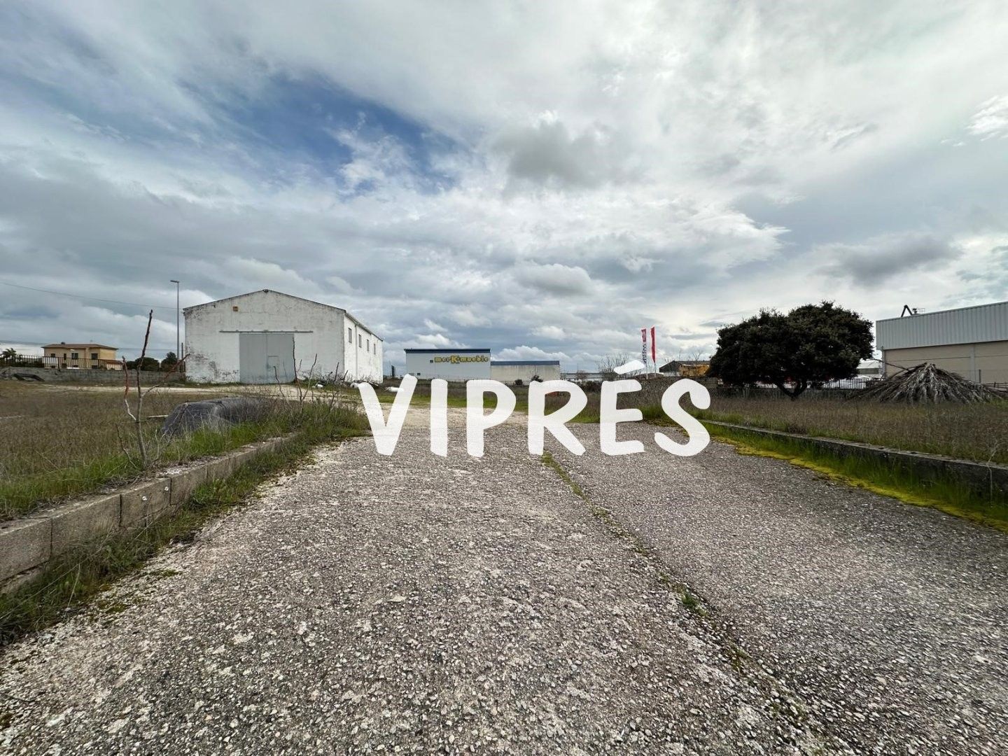 Nau industrial en venda en Malpartida de Cáceres