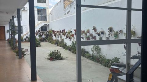 Foto 2 de Piso en venta en Avenida Horcajo, Los Palacios y Villafranca, Sevilla