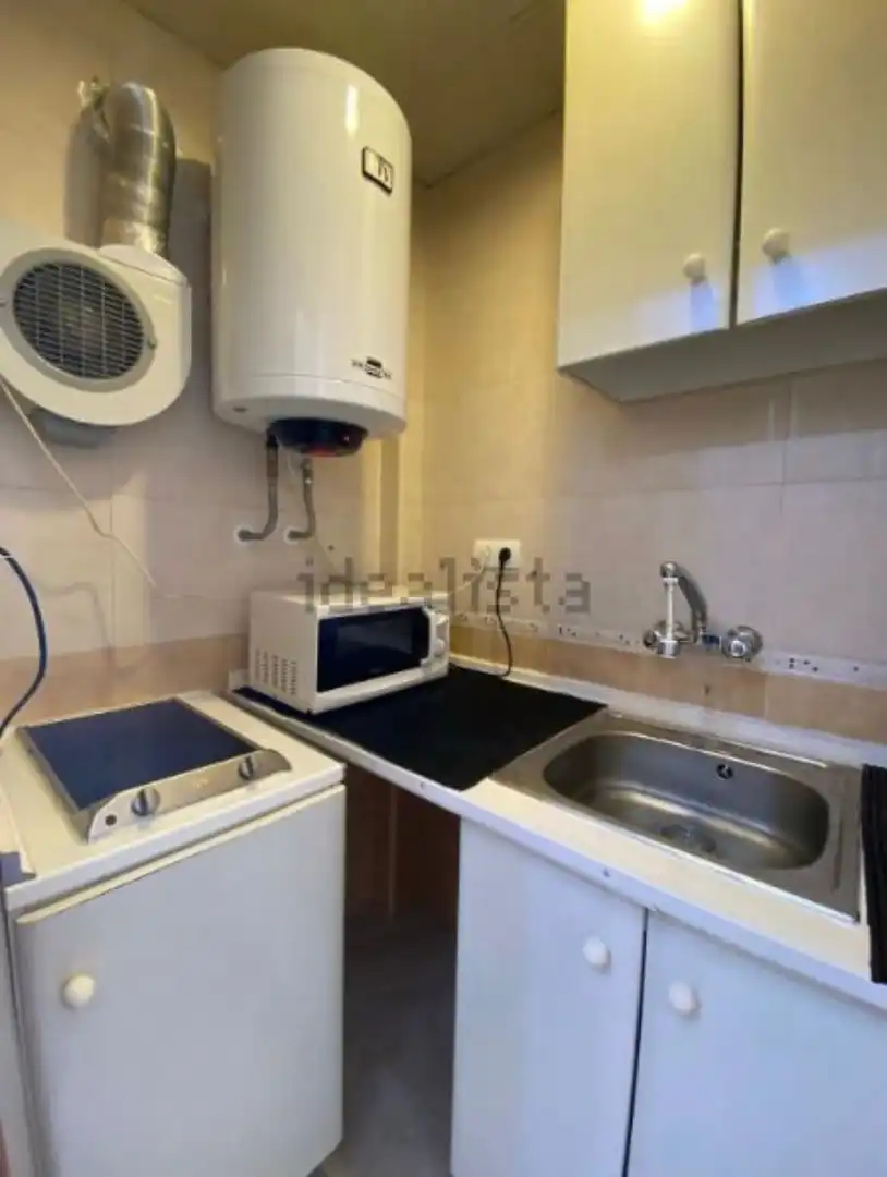 Studio avec ascenseur à louer à Calle Portería de Santo Domingo, imagen 4